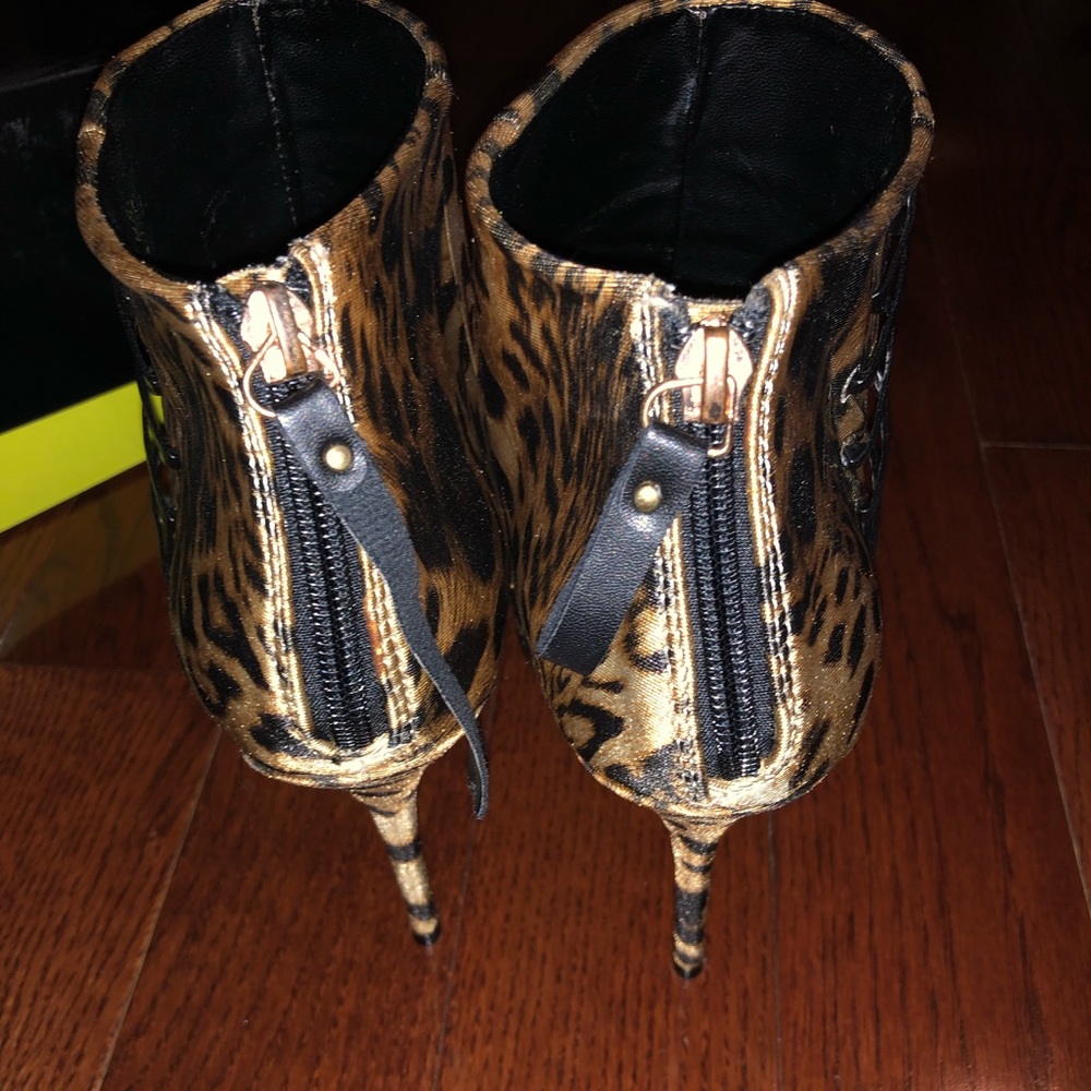 Leopard heels - Picture 8 of 10